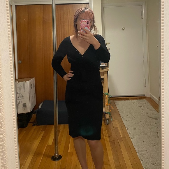 aritzia black sweater dress NWOT ARITZIA Wilfred Requiem Merino Wool Knit Sweater Dress Black XS